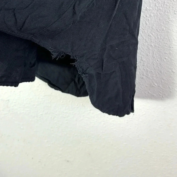 🎈4 LISTINGS FOR $20 Cloth & Stone Short Sleeve Black Shirt size small - Picture 7 of 8